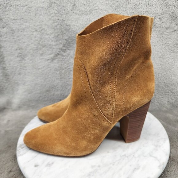 Vince Camuto Shoes Womens Size 7.5 Creestal Brown Suede Ankle Boots *Read* - Picture 1 of 11